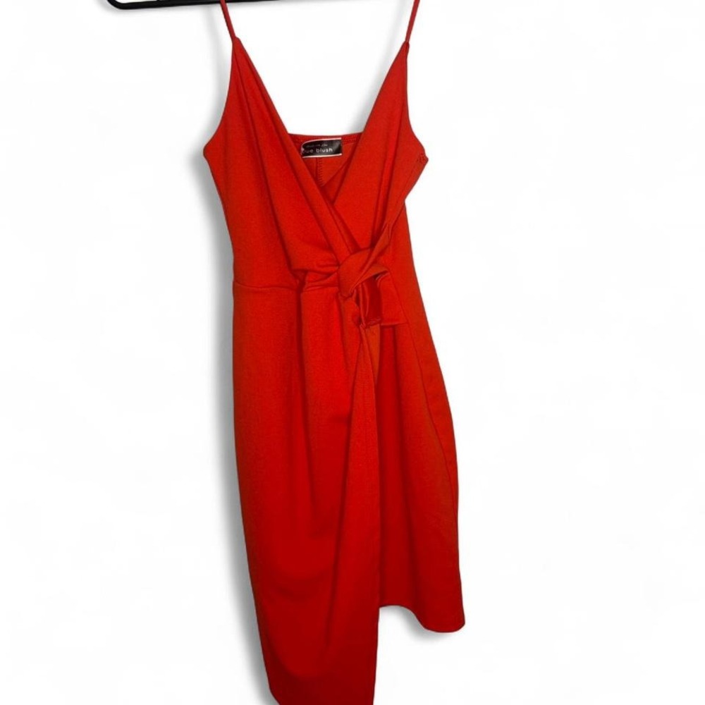Blue Blush size medium M asymmetrical orange red mini dress with a side tie